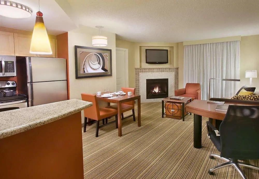 Residence Inn By Marriott Calgary Airport Hotel