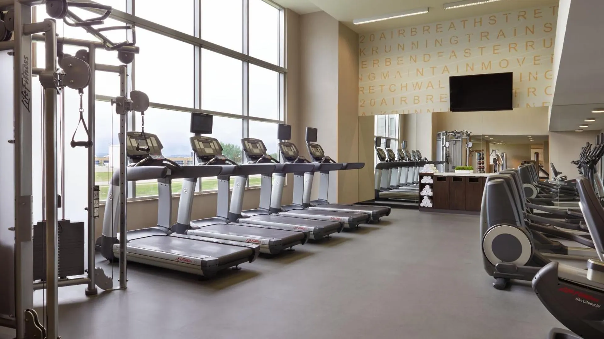 Residence Inn By Marriott Calgary Airport Hotel
