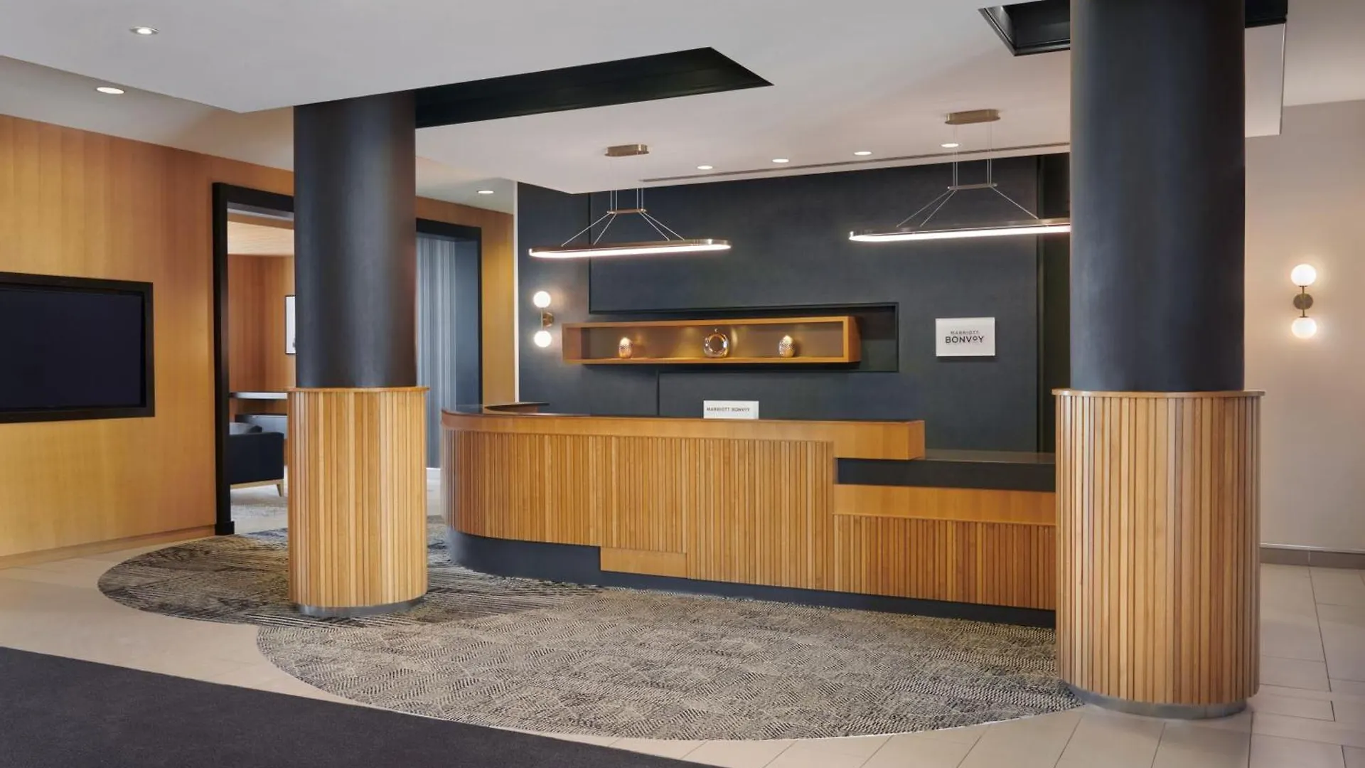 Hotel Residence Inn By Marriott Calgary Airport