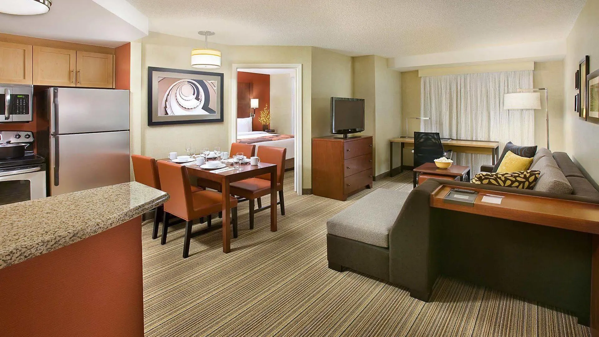 Hotel Residence Inn By Marriott Calgary Airport